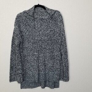 American Rag Junior's Hi-Low Sweater with Flared Sleeves and Mock Turtleneck-Med